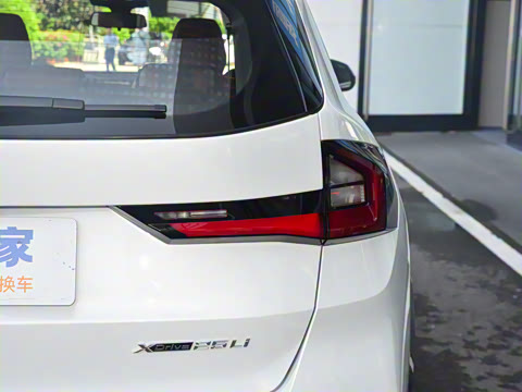 2025�� xDrive25Li X�����װ