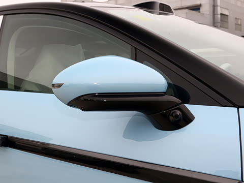 2025�� EV 701KM�����״��콢��