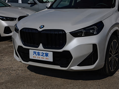 2025�� xDrive25Li M�˶���ҹ��װ