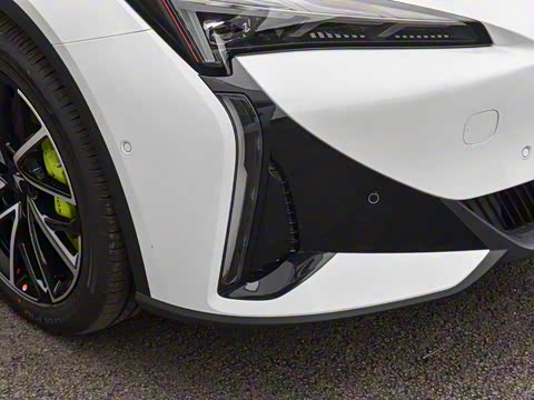 2025�� �Ŀ� 560MAX 185kW