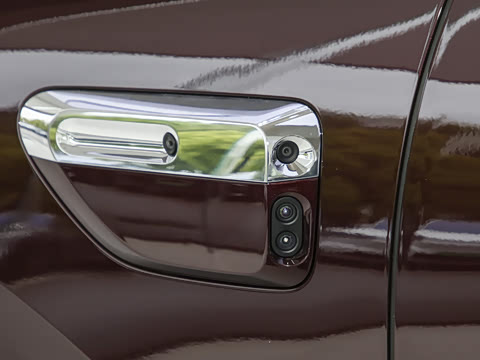2025�� ���� Ultra�� 53.4kWh 6���� (896�߼����״