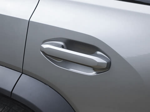 2026�� PLUS 2.0TD XWD���� 7��
