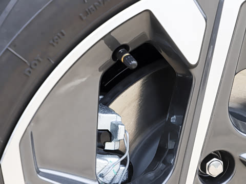 2026�� 2.0T ����������