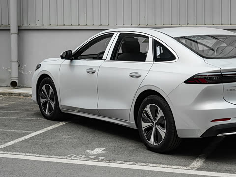 2026�� EV 550km ������