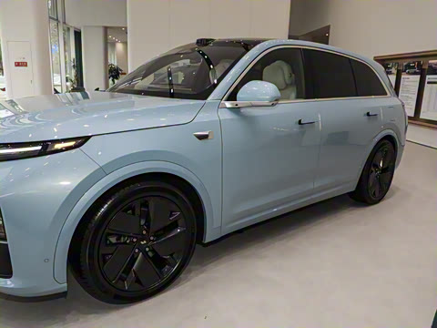 2025�� Pro ���ܻ��°�