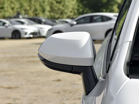 2026�� ����L ���ܵ��˫�� 1.8L ���Ȱ�