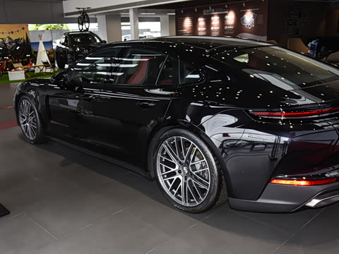 2026�� Panamera ������ 2.9T