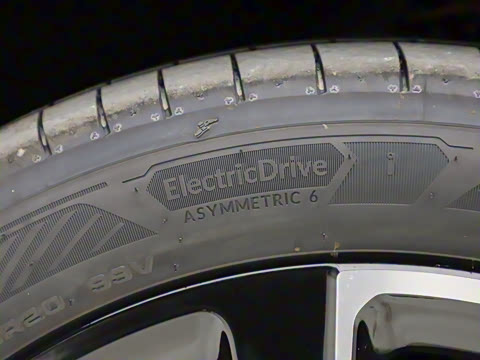 2025�� 85kWh ������