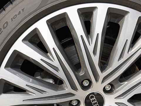 2026�� A8L 50 TFSI quattro ��ѡ��