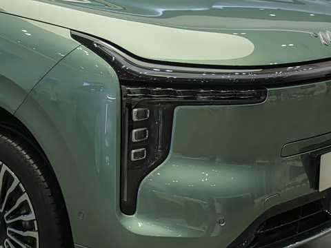 2026�� 66 Ultra ����������