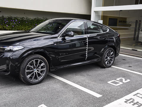 2026�� xDrive30i M�˶���װ