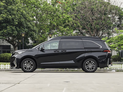 2026�� 2.5L ����׿��318��