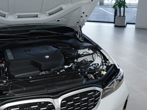 2026�� 325Li M�˶���װ