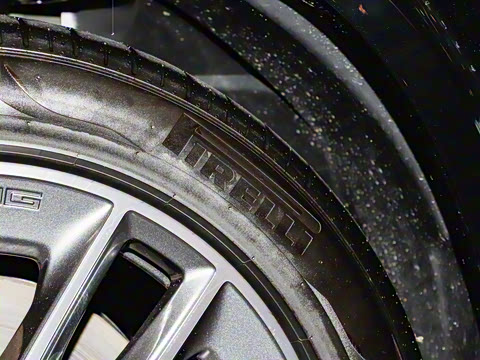 2025�� AMG GLA 35 4MATIC