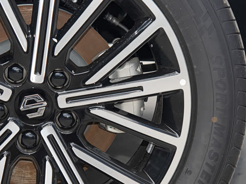 2025�� 600������