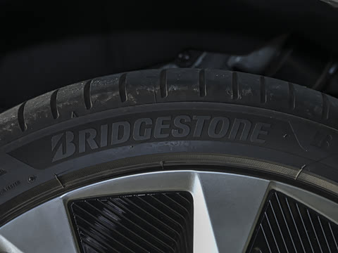 2026�� 710 Ultra�����״��