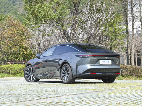 2026�� 710 Ultra�����״��