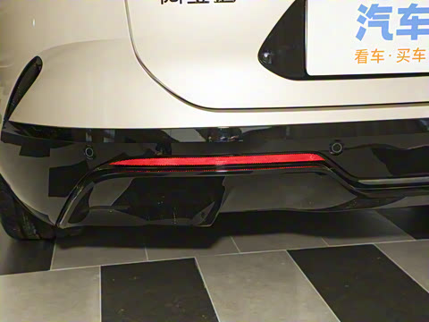 2026�� Max �����