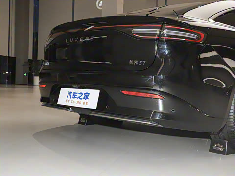 2025�� 785km Ultra