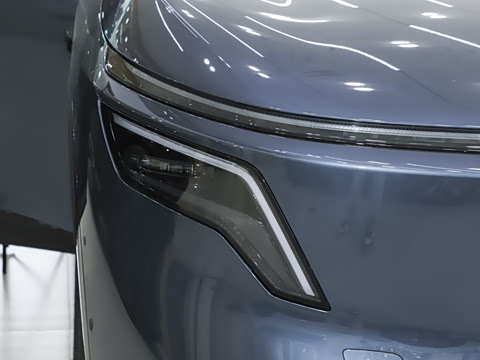 2026�� ���� 310 Max