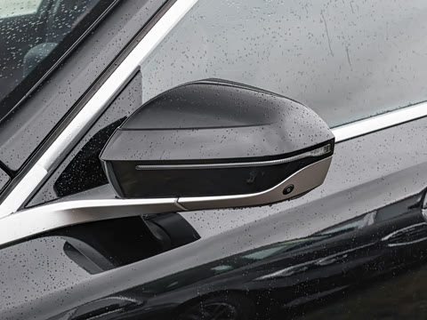 2026�� 530Li ������ ������װ