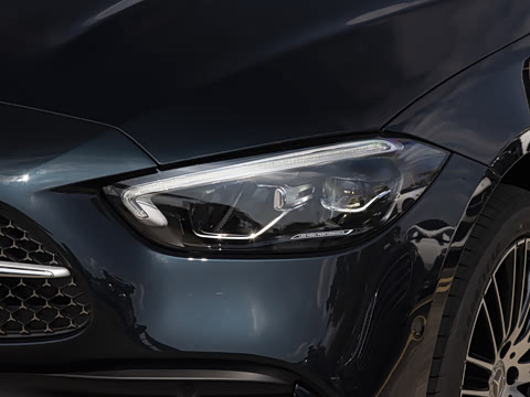 2026�� C 260 L �˶��ر��