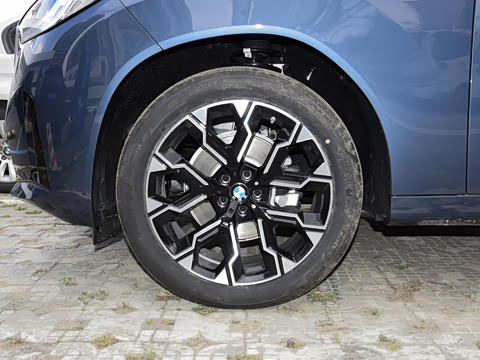 2025�� xDrive30L ������ M�˶���ҹ��װ