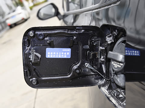 2026�� 1.8L ˫�� �ȷ��