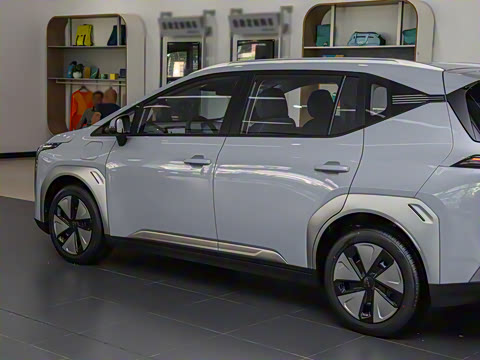 2025�� Plus 430 ������