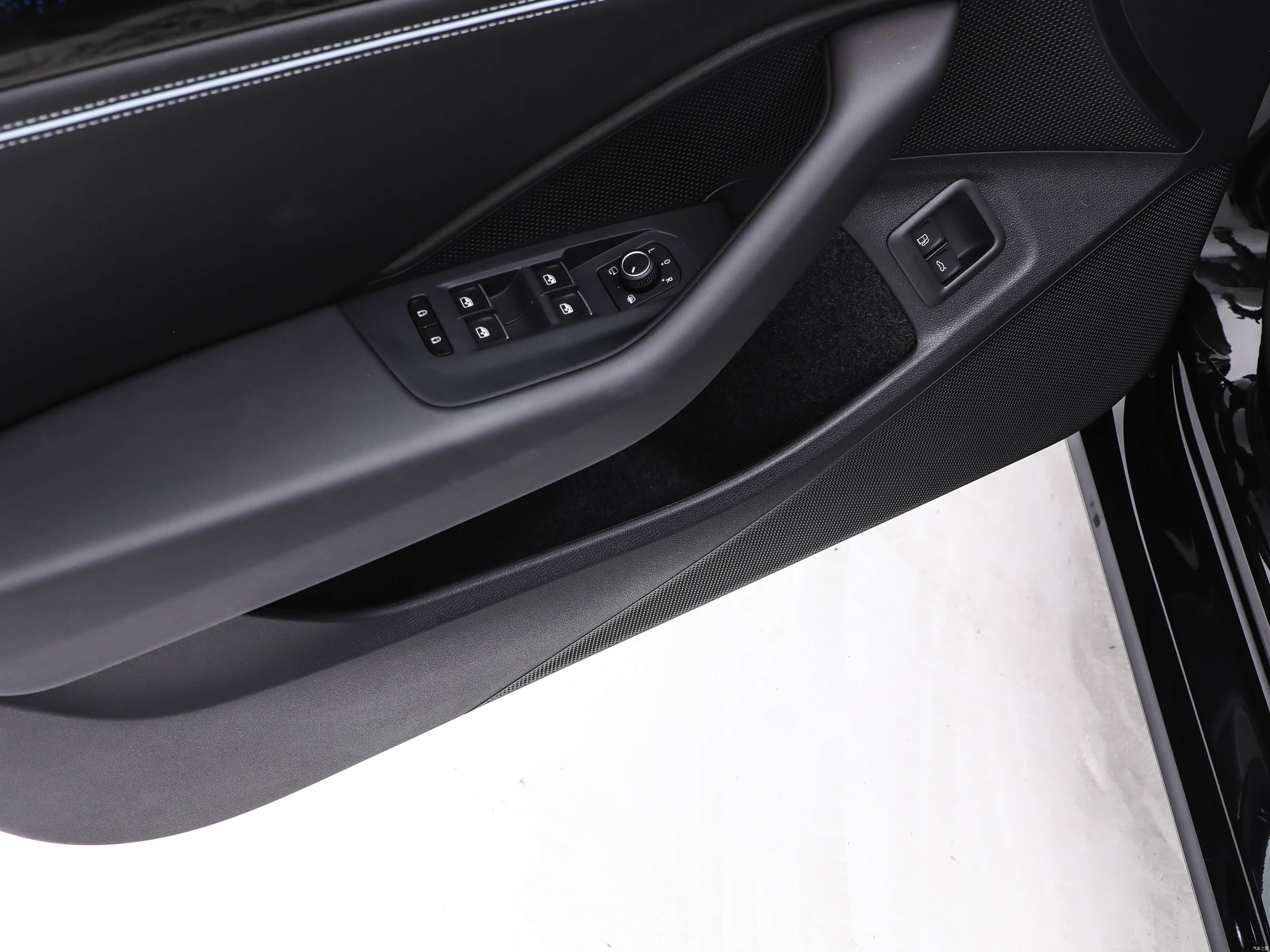 Volkswagen Magotan PHEV, миниатюра 28