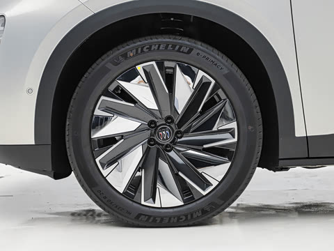 2026�� 1.5T ������