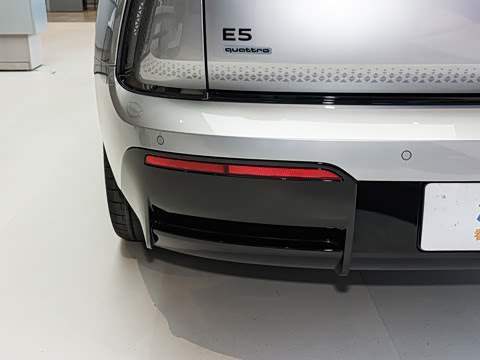 2026�� �ն�����quattro��