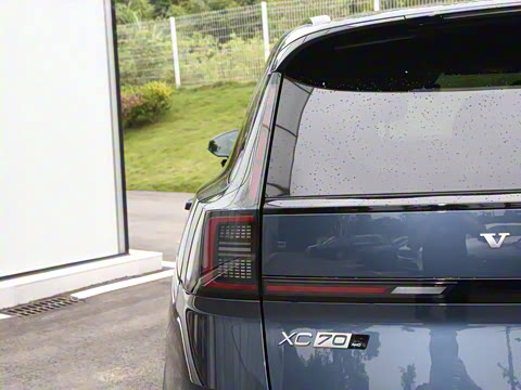 2026�� ������������Plus