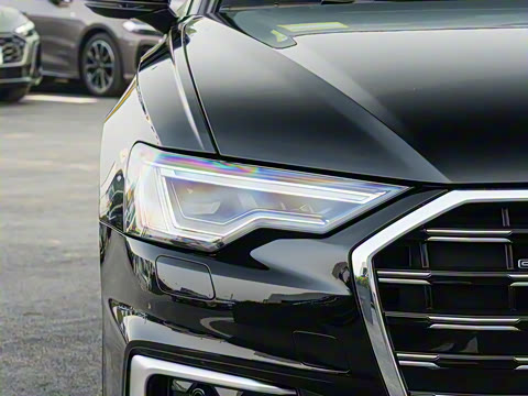 2026 45 TFSI quattro ѡ+