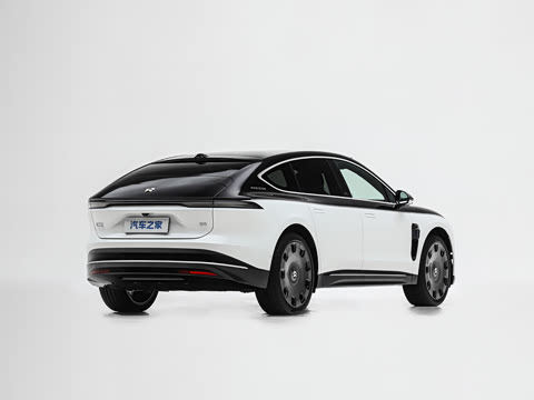 2025�� 102kWh ��ƽ���ر��