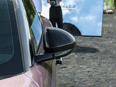 2025�� 240����Ultra