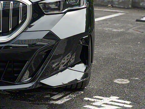 2026�� 525Li M�˶���װ