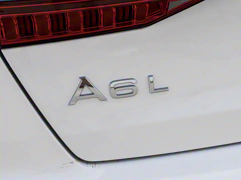 2026 45 TFSI quattro ѡ