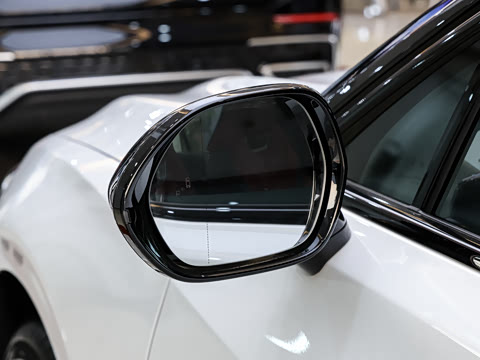 2026�� 2.0T ���а�