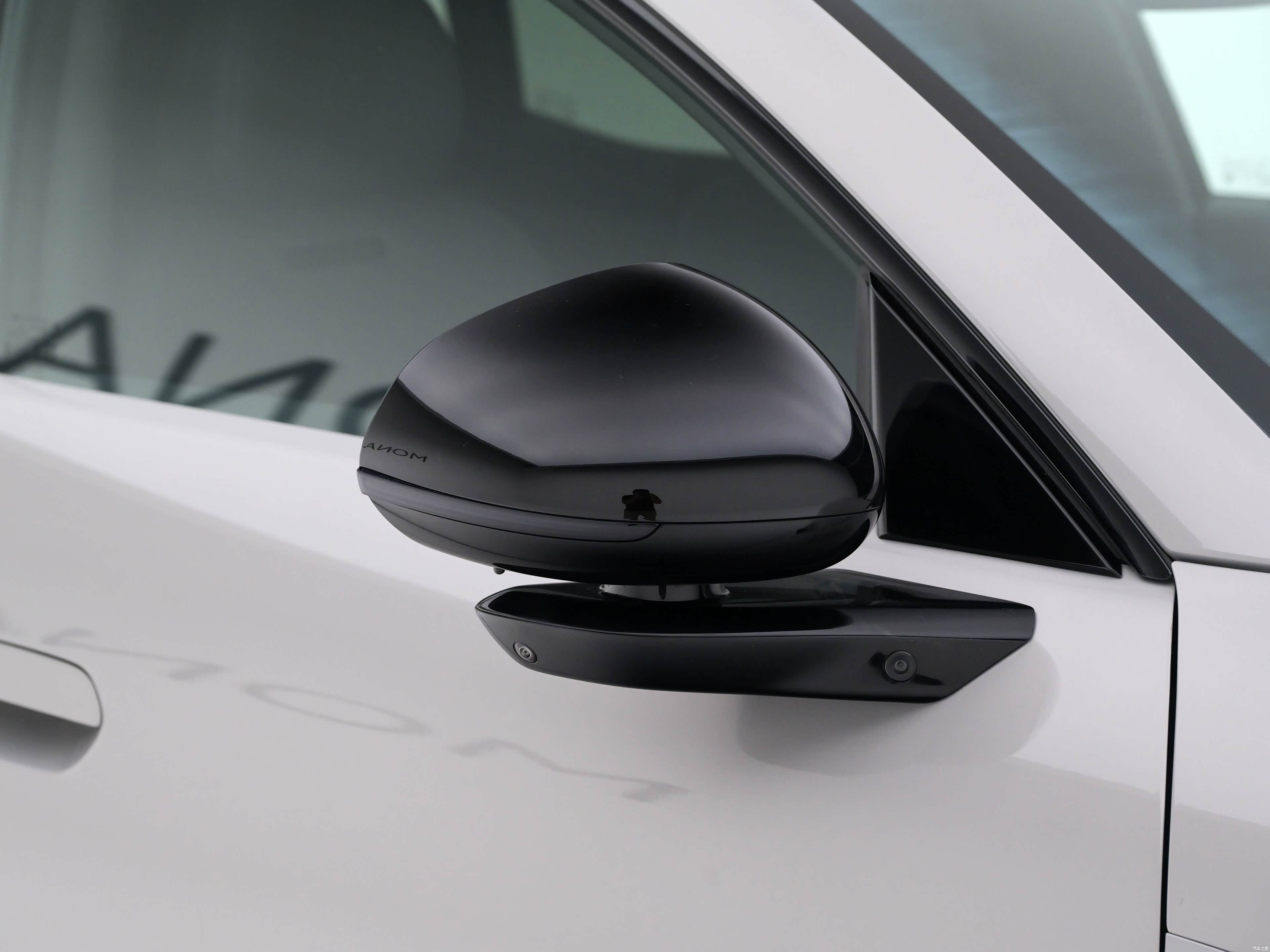 XPeng MONA L03, миниатюра 7