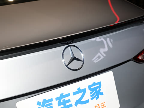 2026�� AMG C 43 4MATIC