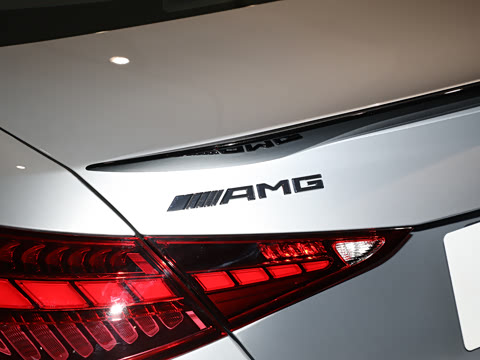 2026�� AMG C 43 4MATIC
