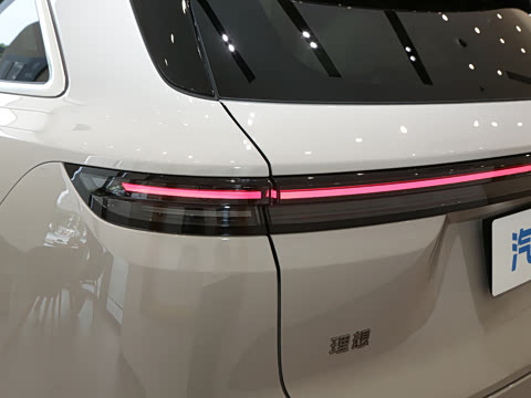 2026�� Ultra