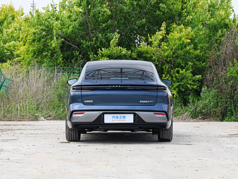 2026�� 225km EM-i Զ�����ǺӰ�