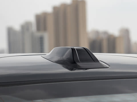 2026�� 525Li M�˶���װ