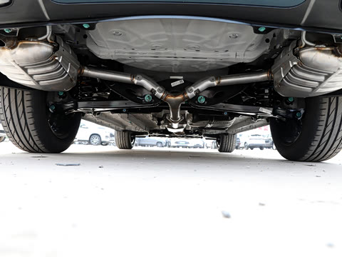 2027�� 2.0T ˫������������