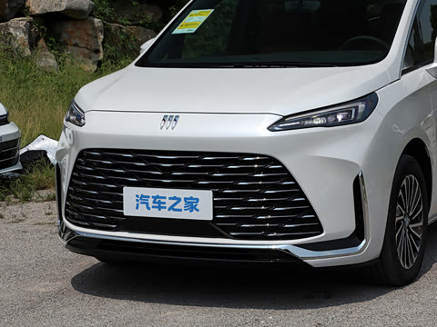 2027�� ½�� ������