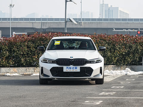 2026�� 330i M�˶���ҹ��װ