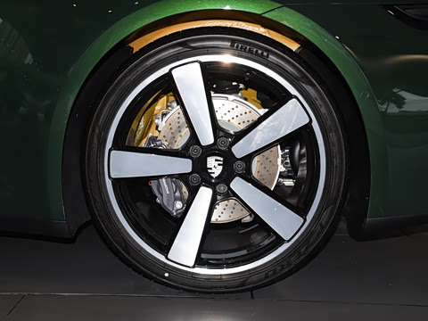 2026�� Carrera 3.0T