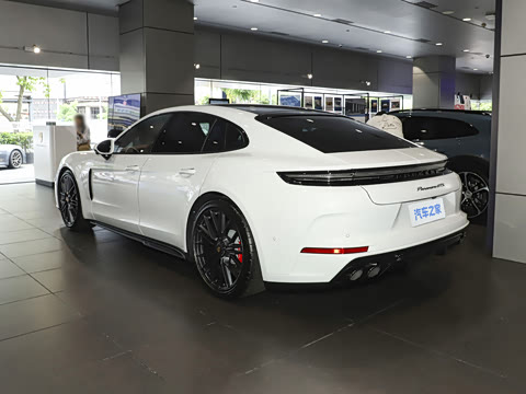 2026�� Panamera GTS 4.0T